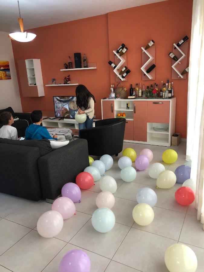 Rezidenca Primavera Apartments ดูร์เรส ภายนอก รูปภาพ